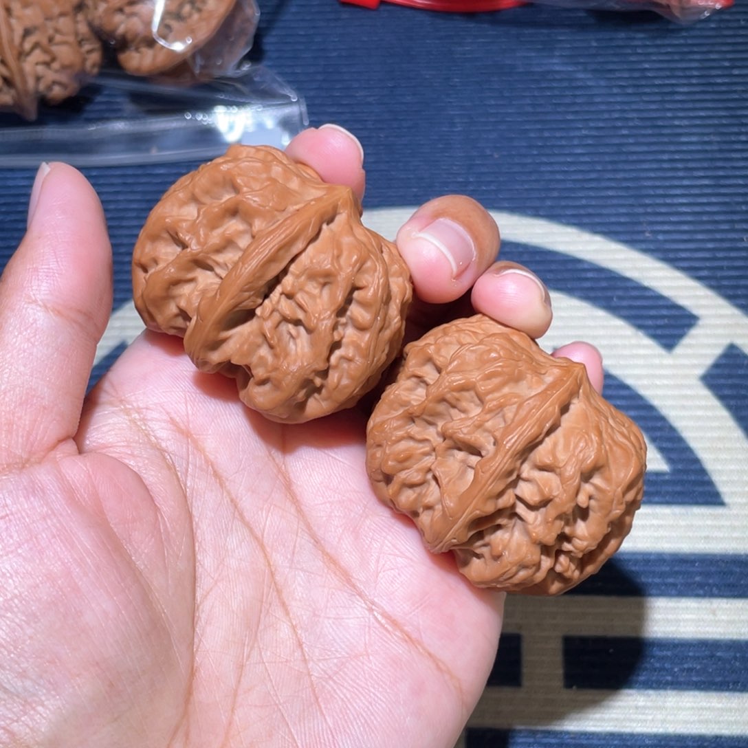 文玩核桃吊坠平谷方块47