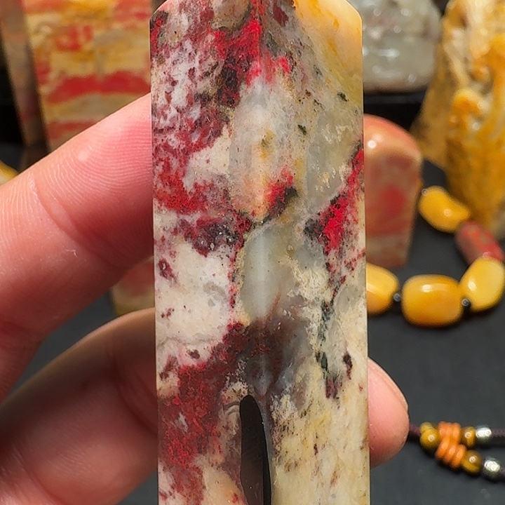 鹿***眸昌化石昌化鸡血石