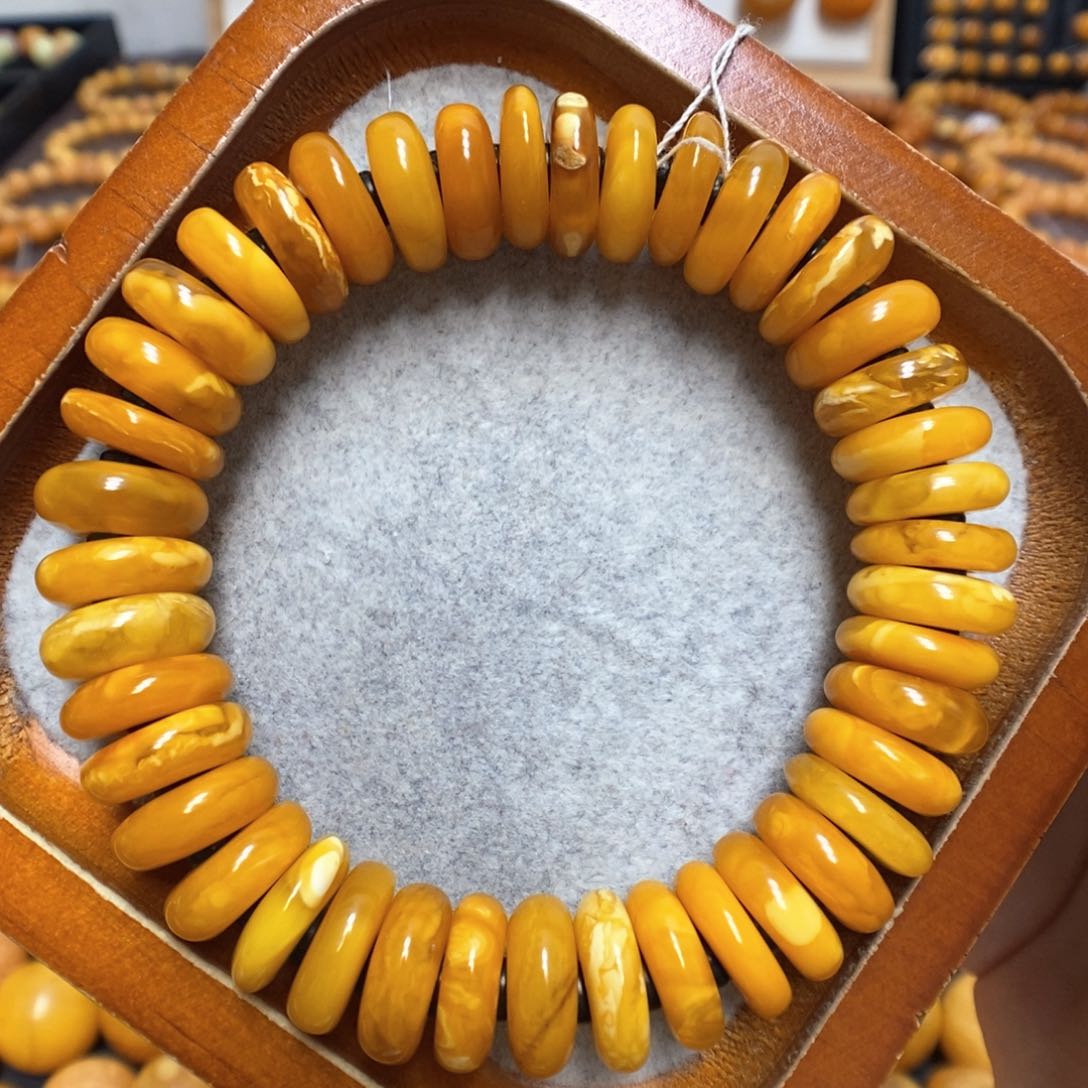 蜜蜡手链未镶嵌蜜蜡