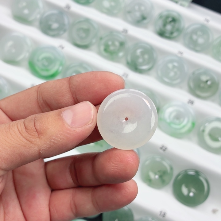 翡翠未镶嵌颈饰缅甸天然A货翡翠29.5-5.5