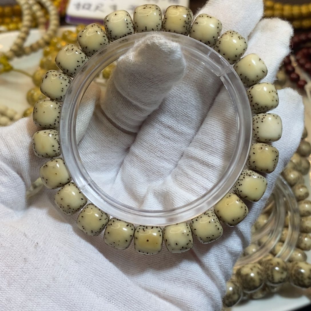 星月菩提吊坠9x10侧留白