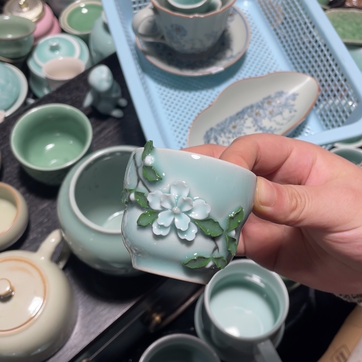 青瓷青瓷 青瓷青瓷