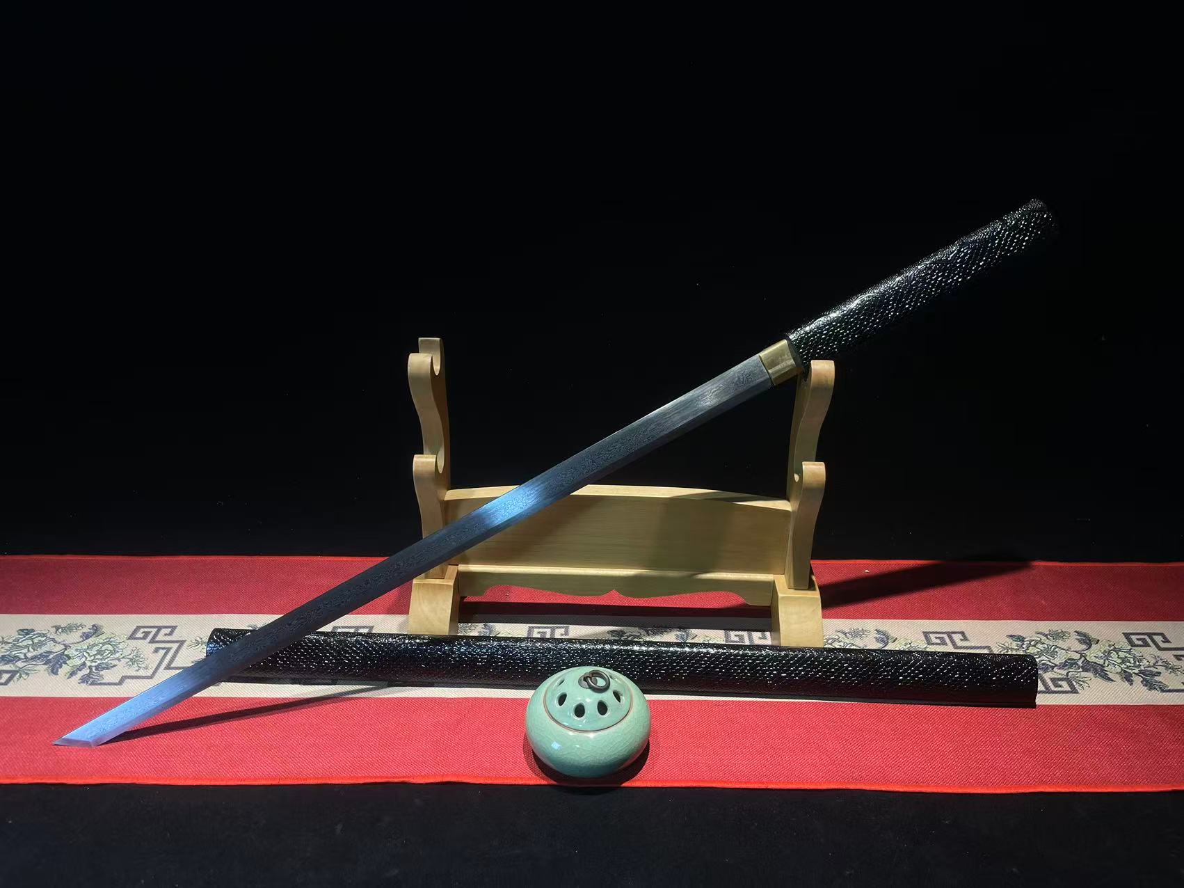 龙泉【素唐横刀】花纹钢一体龙骨手工锻打唐横刀工艺品未开刃