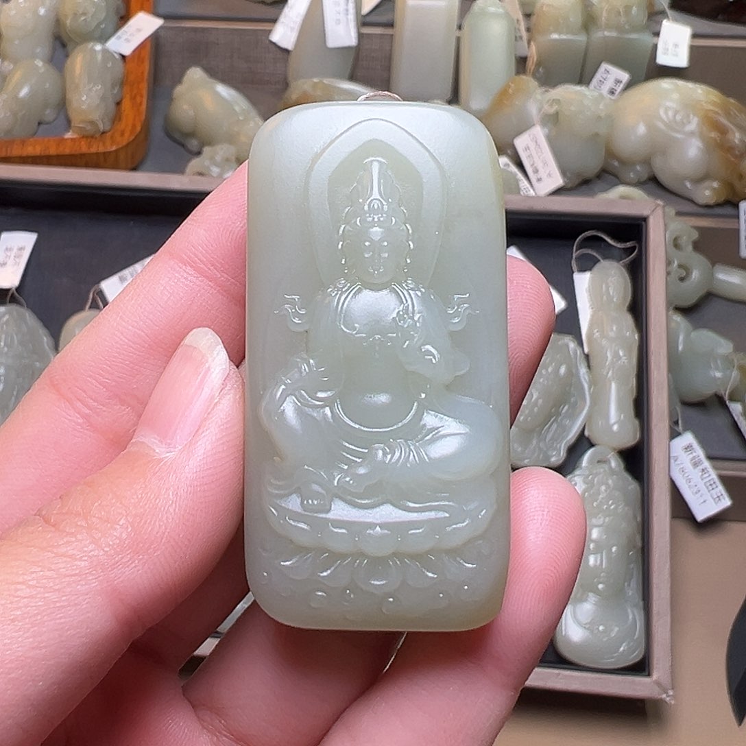 和田玉挂件未镶嵌