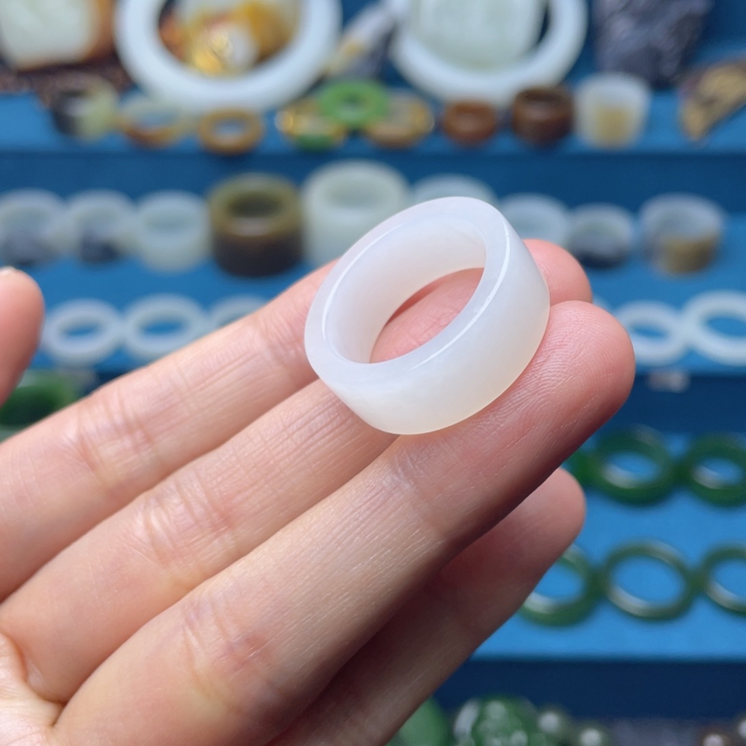 和田玉戒指未镶嵌1**6