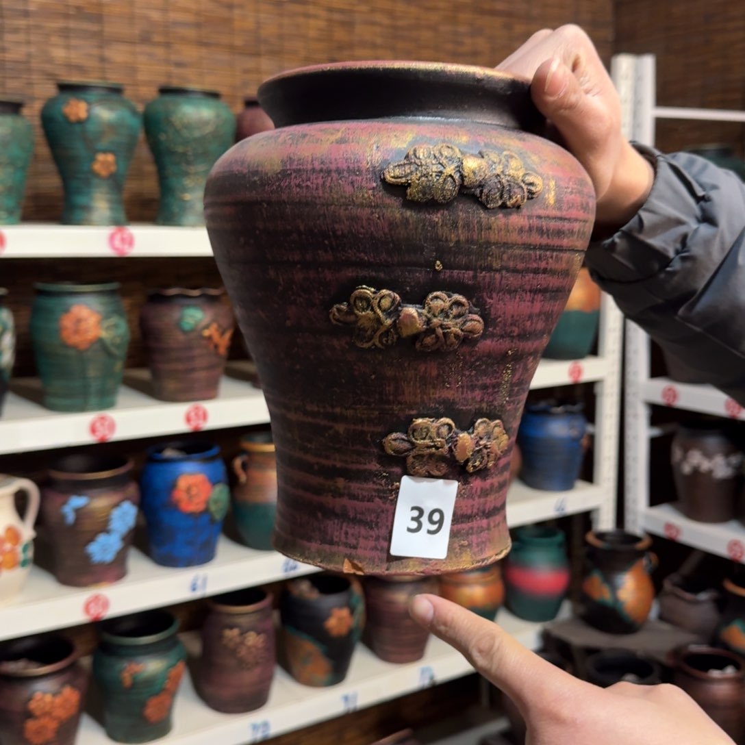 红陶红陶浮雕花盆炸炸炸