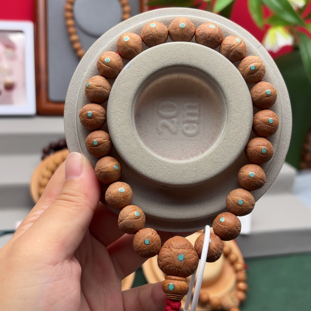 凤眼菩提手串12.5左右蓝钉手串