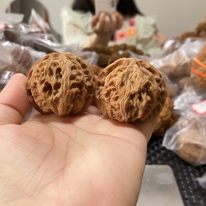 文玩核桃吊坠苹果园40+磕