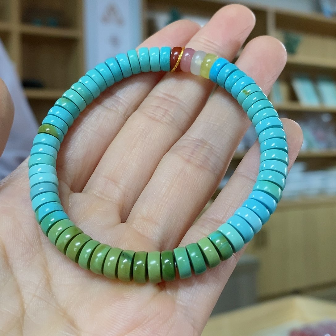 未镶嵌绿松石珠宝奇石