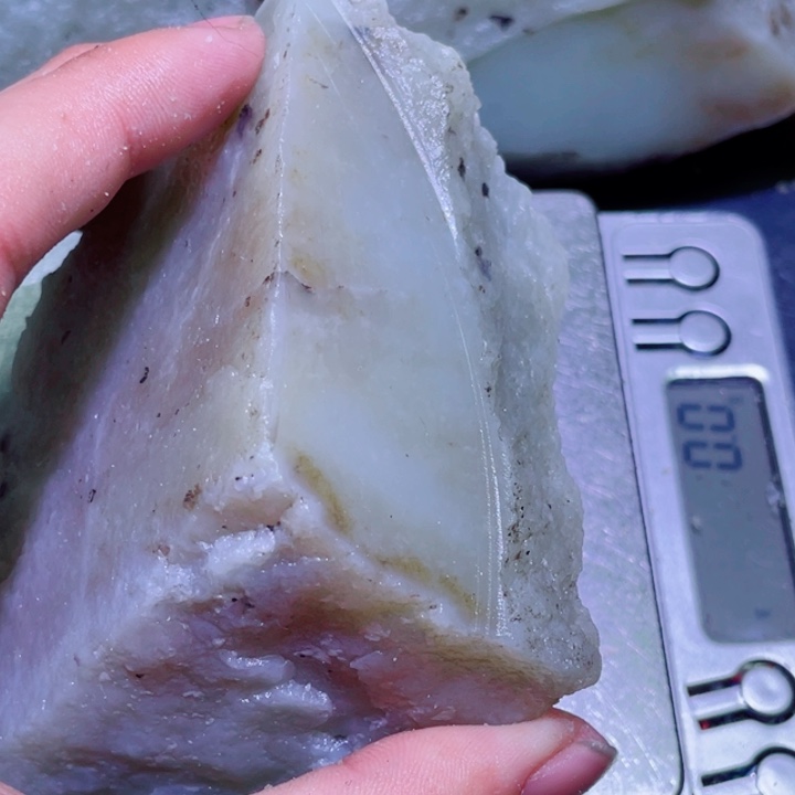 和田玉（糖玉）未镶嵌珠宝半成品