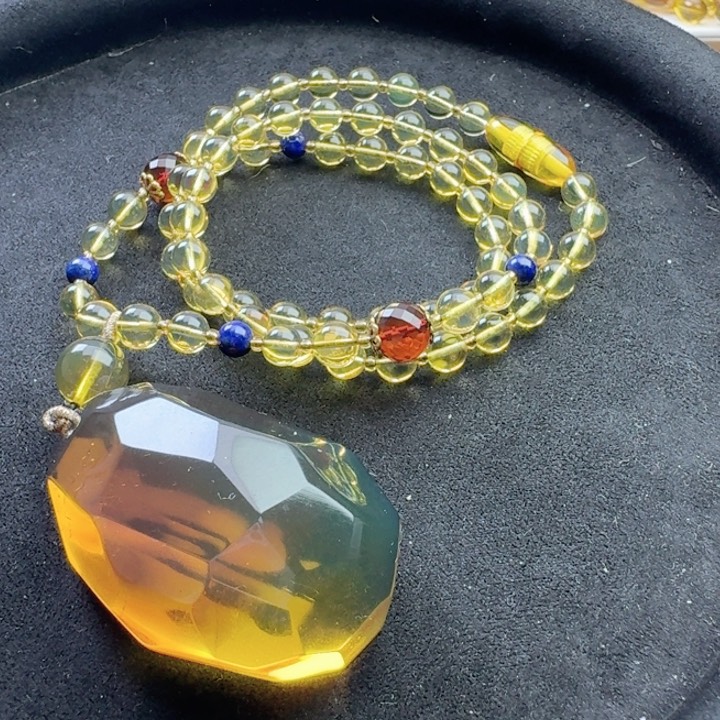 琥珀颈饰未镶嵌蓝****天然原矿缅甸琥珀项链