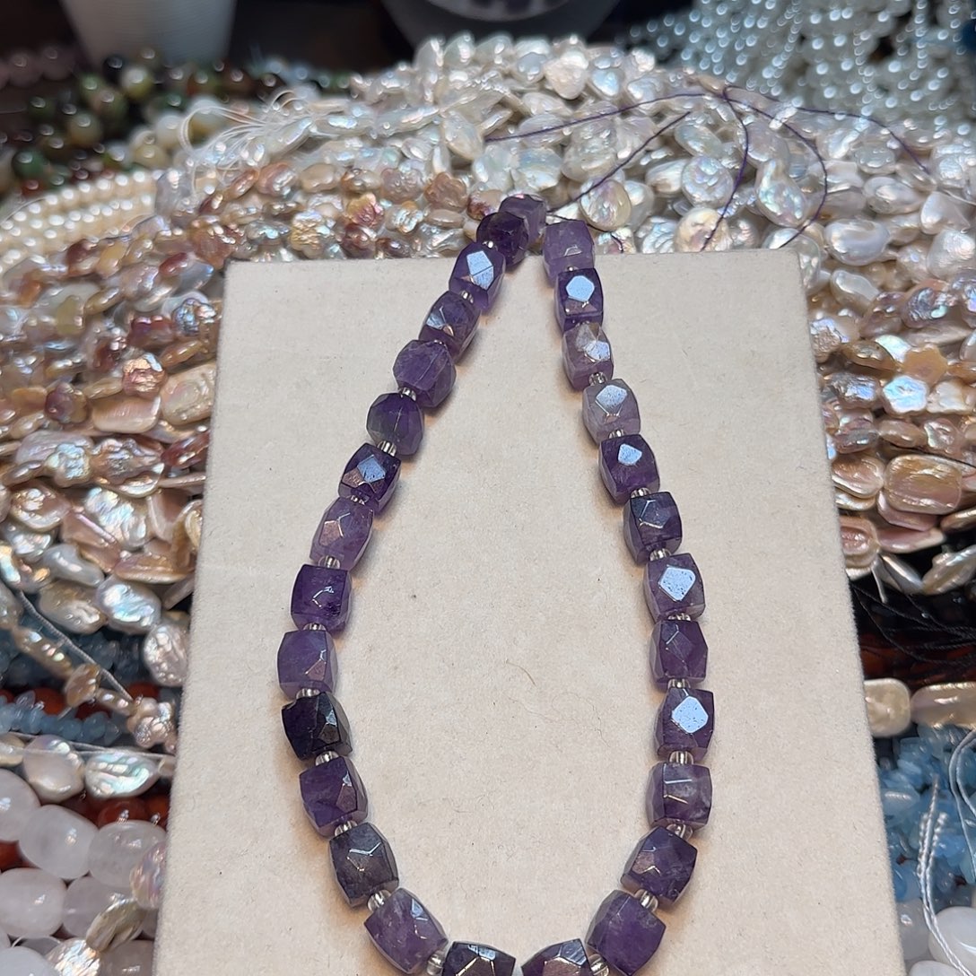 玛瑙/玉髓未镶嵌珠宝半成品11mm紫水晶方糖一条