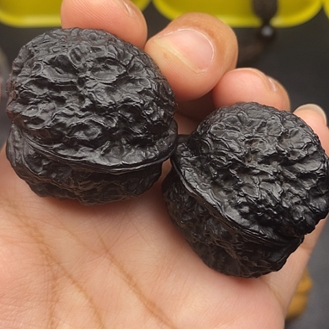 文玩核桃把件38尺蛤蟆头