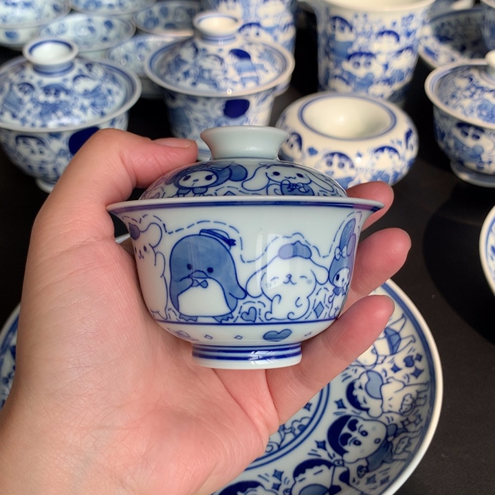 特价不退换三丽鸥两才小盖碗178号