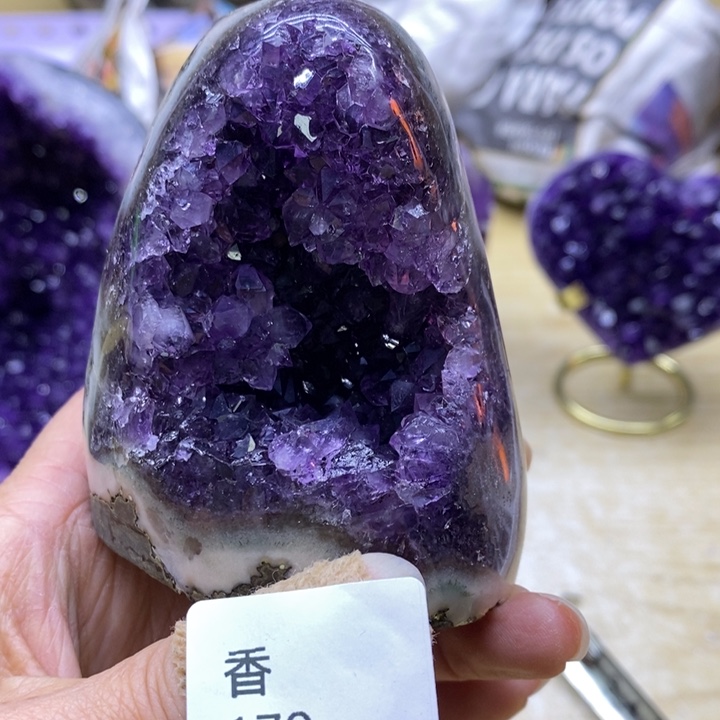 水晶大型摆件（非配饰）未镶嵌