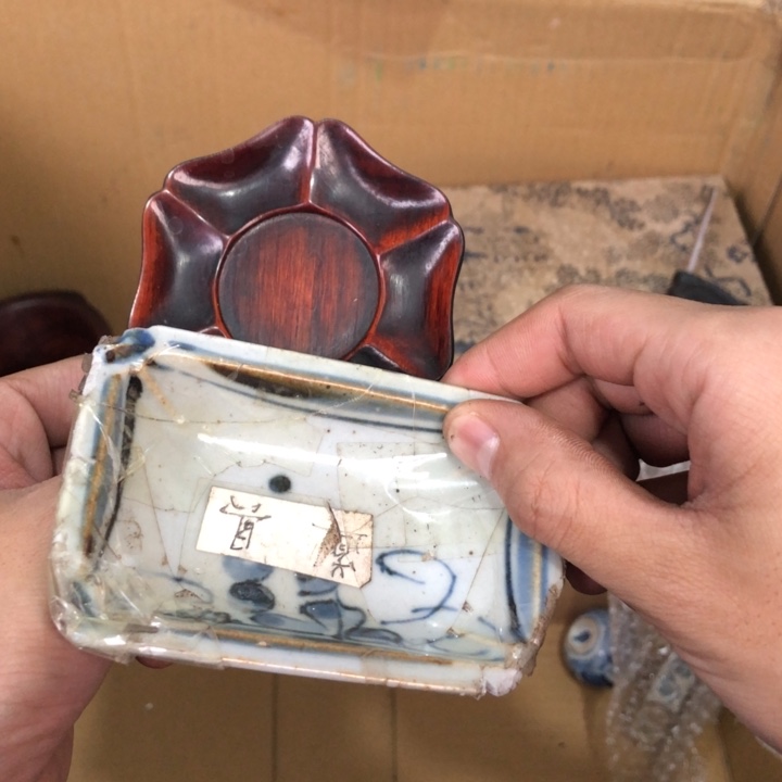 陶瓷孤品单件车里拍