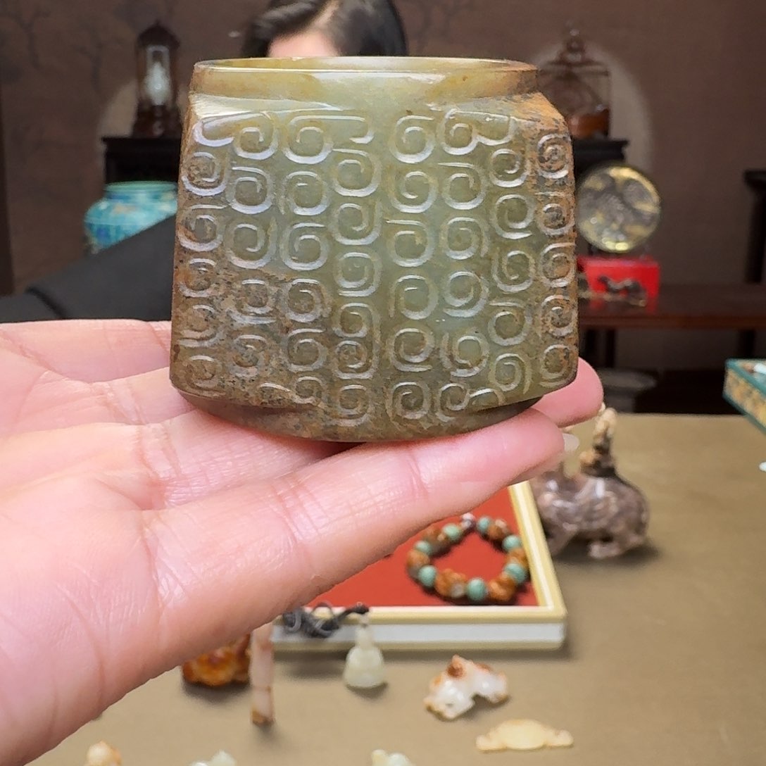 和田玉颈饰未镶嵌和*