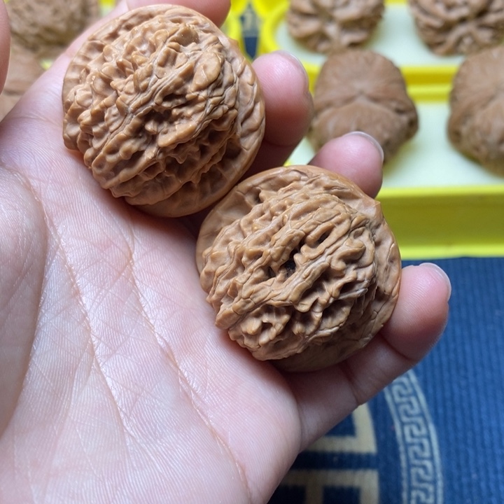 文玩核桃四座楼39有修