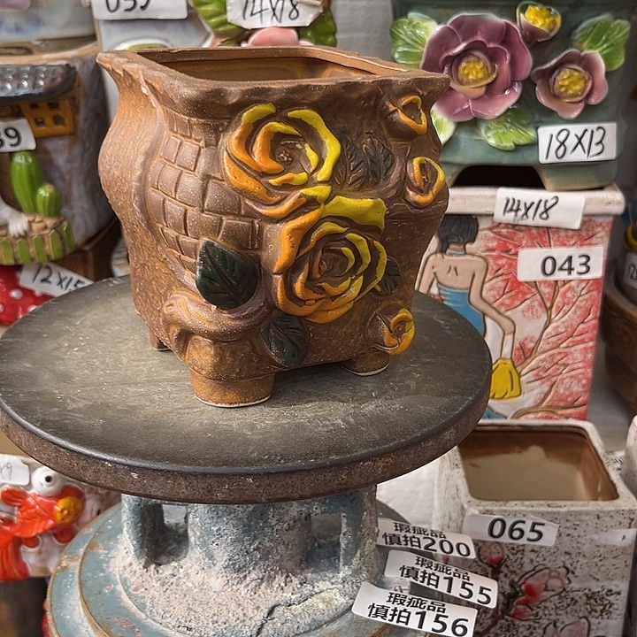 粗陶材质多肉花盆