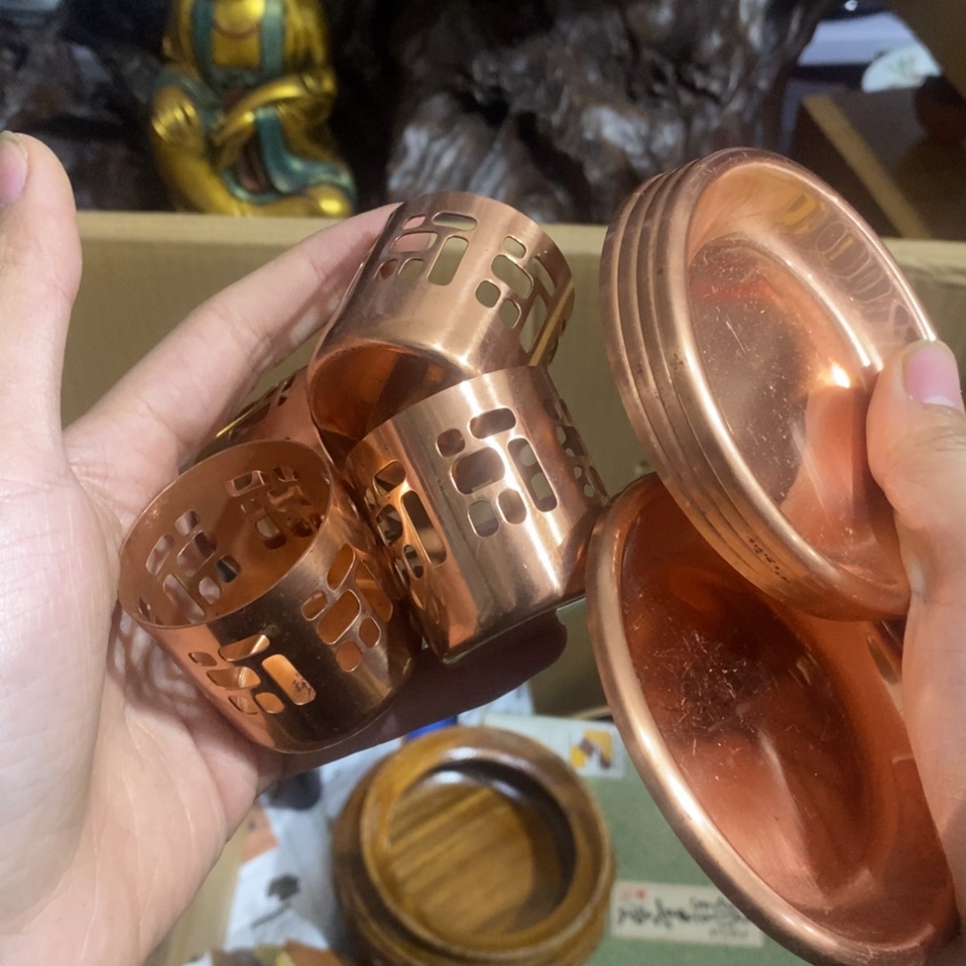 摆件而非嘎嘎嘎嘎哈哈很积极