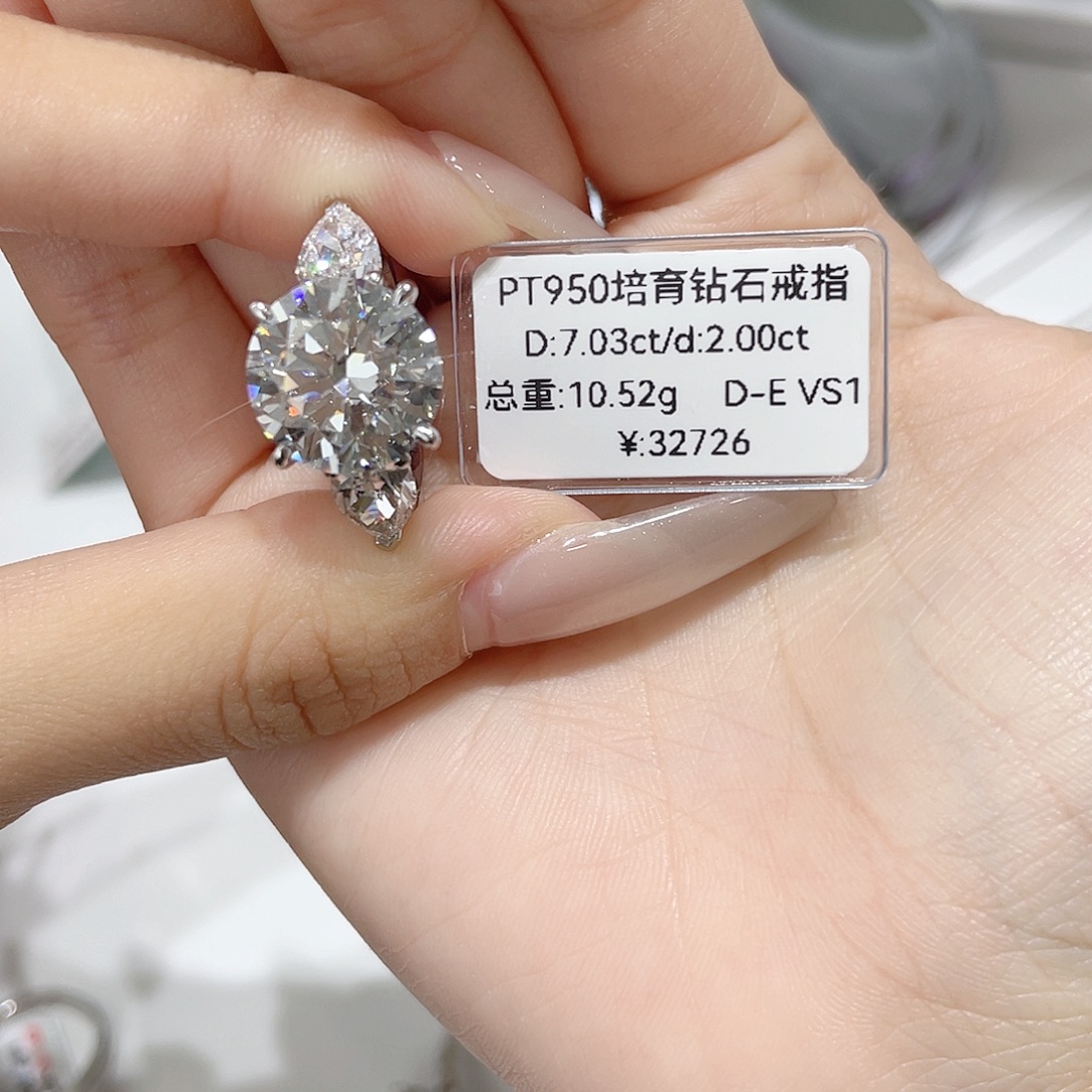 铂Pt950镶嵌实验室培育钻石