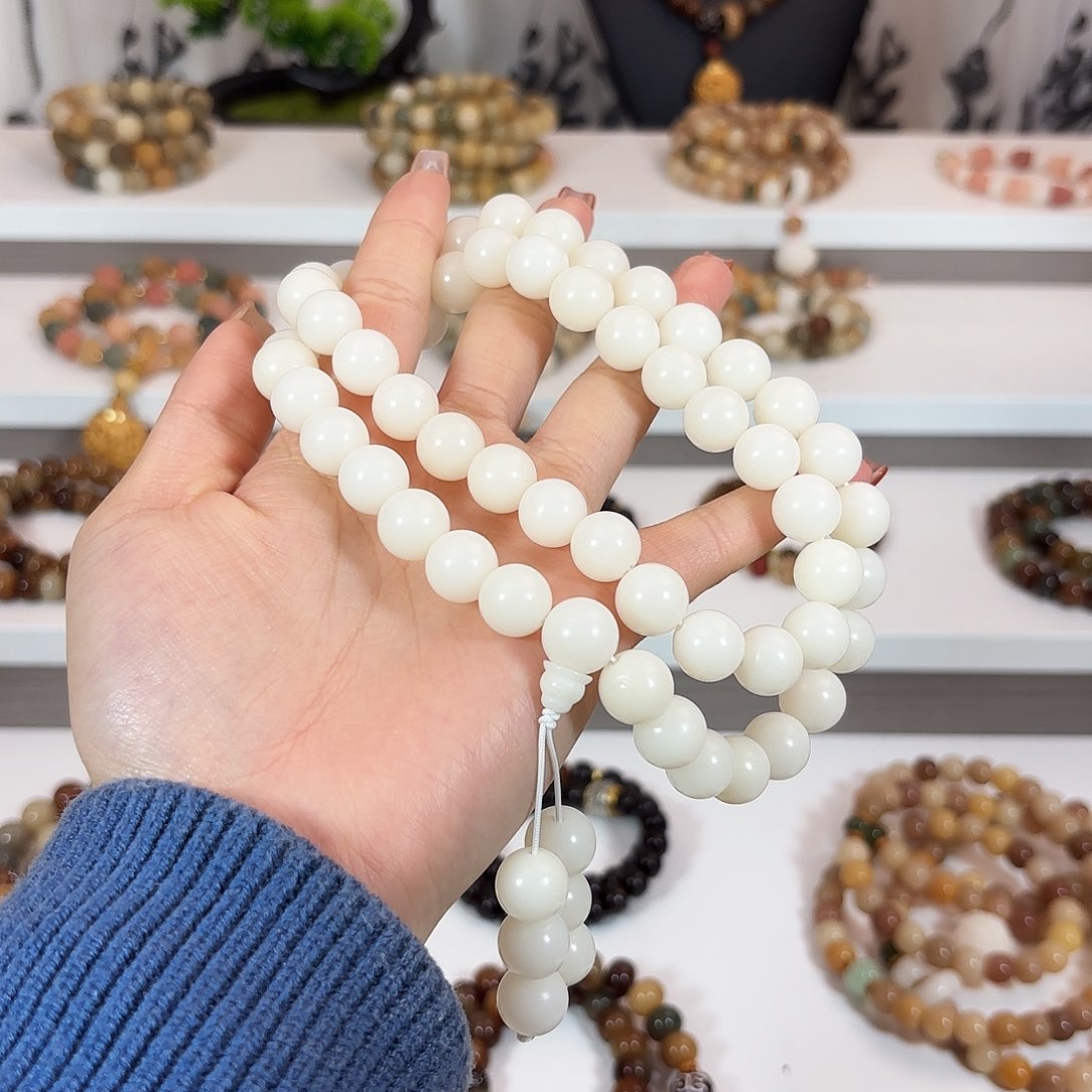 菩提根/象牙果吊坠白54