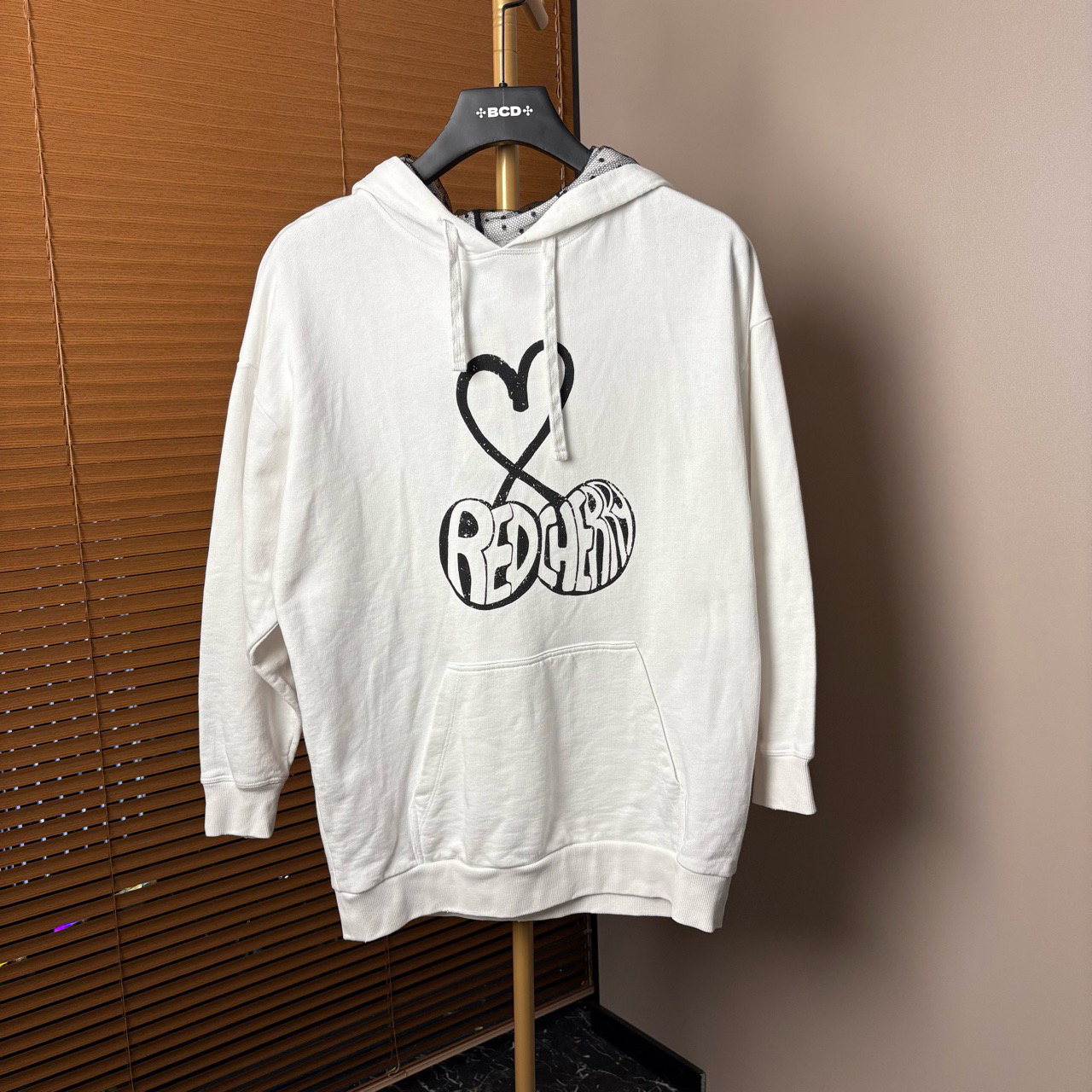 zz  白色图案logo印花帽衫 XS码/95新/205655 