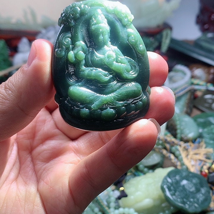 未镶嵌和田玉挂件