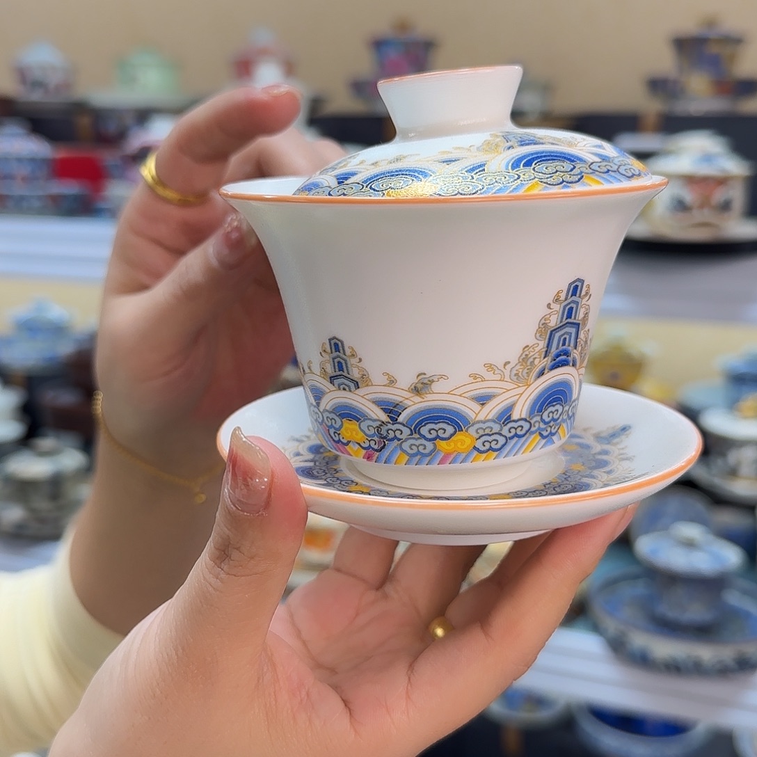 我们都是在等着看的我们喜欢看节目去