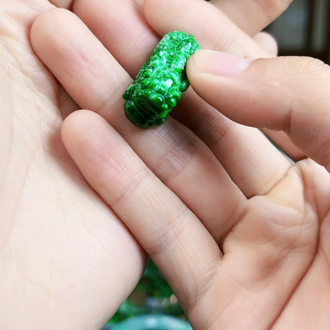 翡翠颈饰未镶嵌花*吊坠