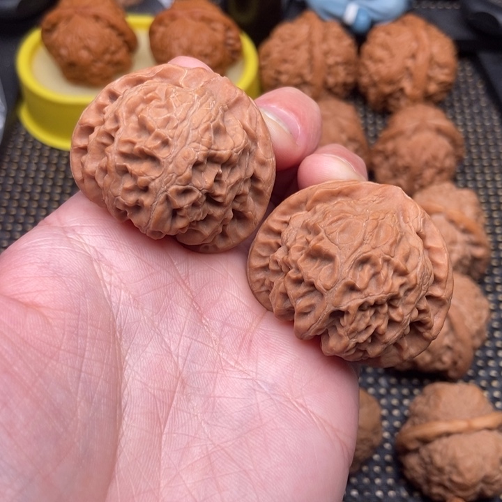 文玩核桃吊坠(****行宫灯