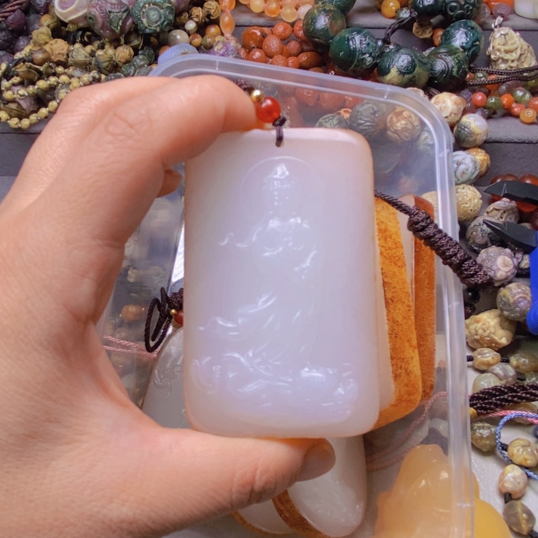 合金颈饰玛瑙/玉髓