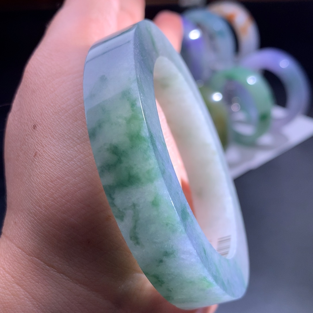 定制翡翠未镶嵌特价大漏