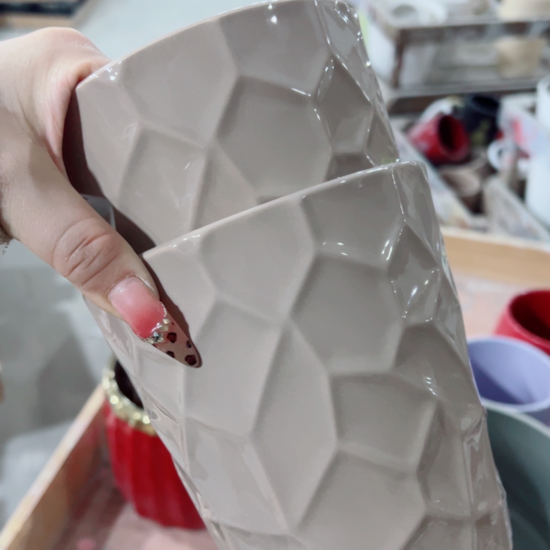 有孔，陶瓷花盆满10米包邮发货