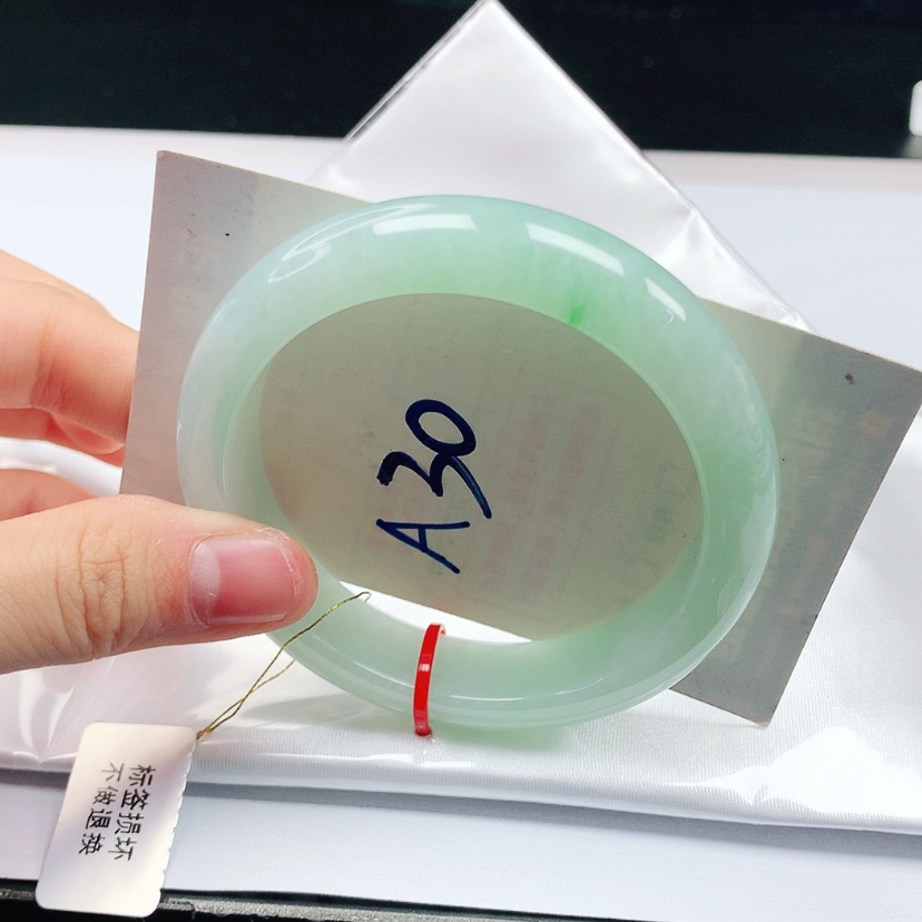 【闪购商品】翡翠手镯未镶嵌天然缅甸货手镯55+