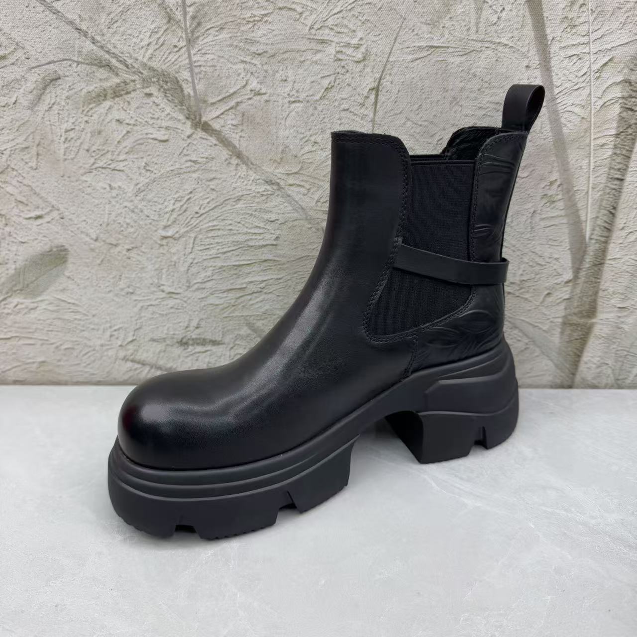 短靴女女靴子（牛皮）女 38218 绒