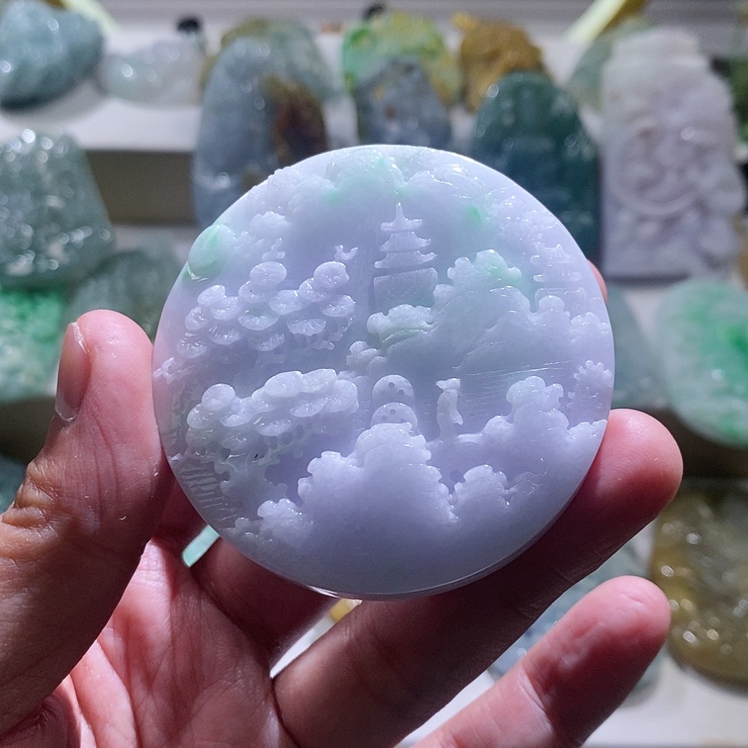 【闪购商品】翡翠颈饰未镶嵌山水