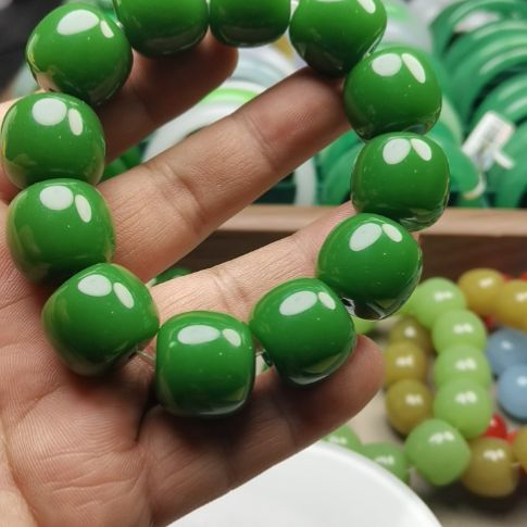 和田玉（碧玉）未镶嵌手链