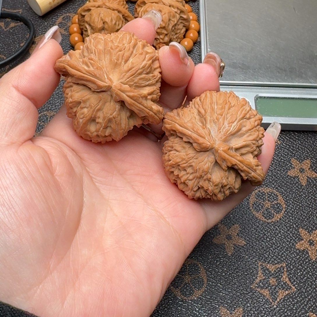 把件文玩核桃48白G310