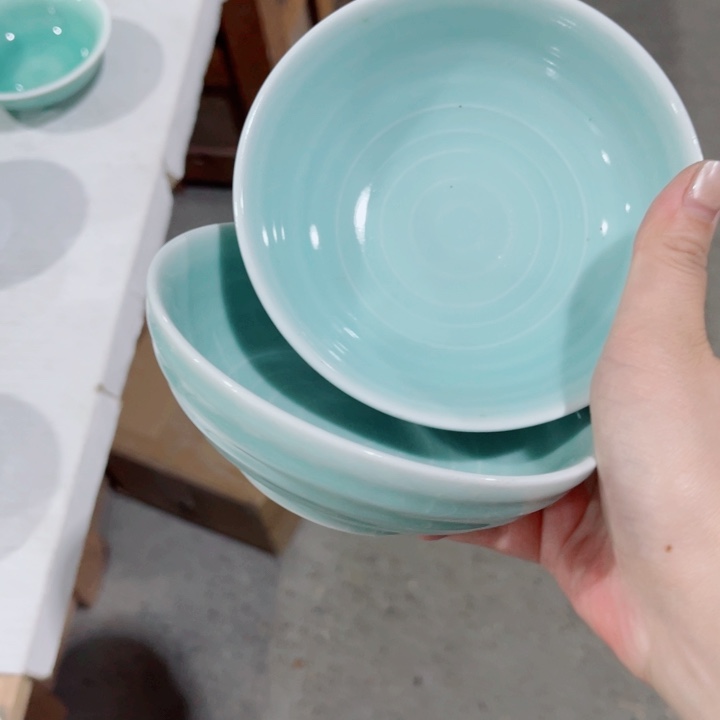 玉镯盅粉青哈哈哈哈哈