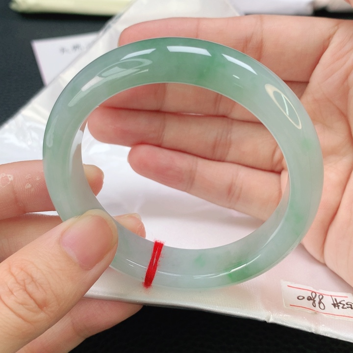 翡翠手镯未镶嵌缅甸53