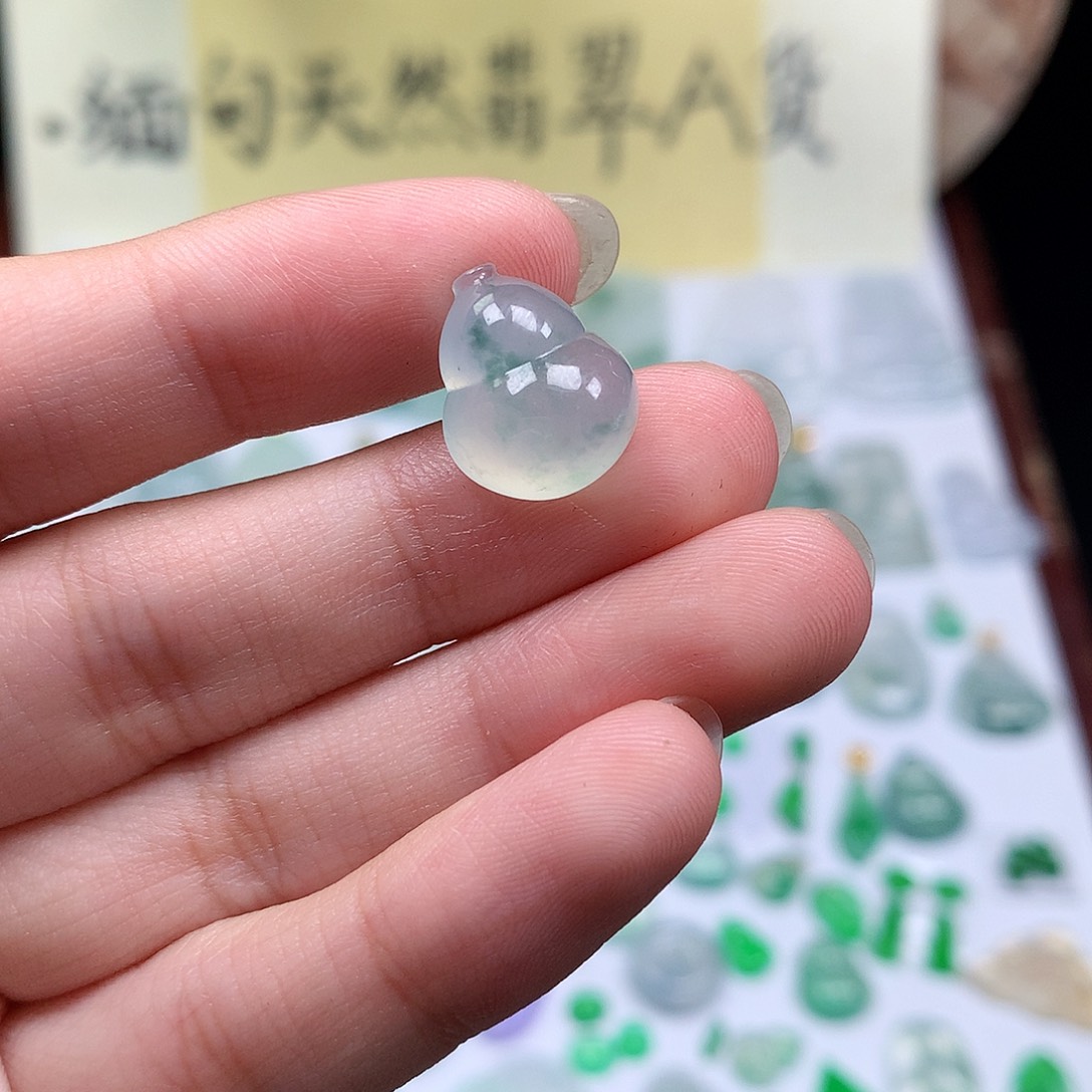 翡翠散珠缅甸天然A货翡翠冰种葫芦