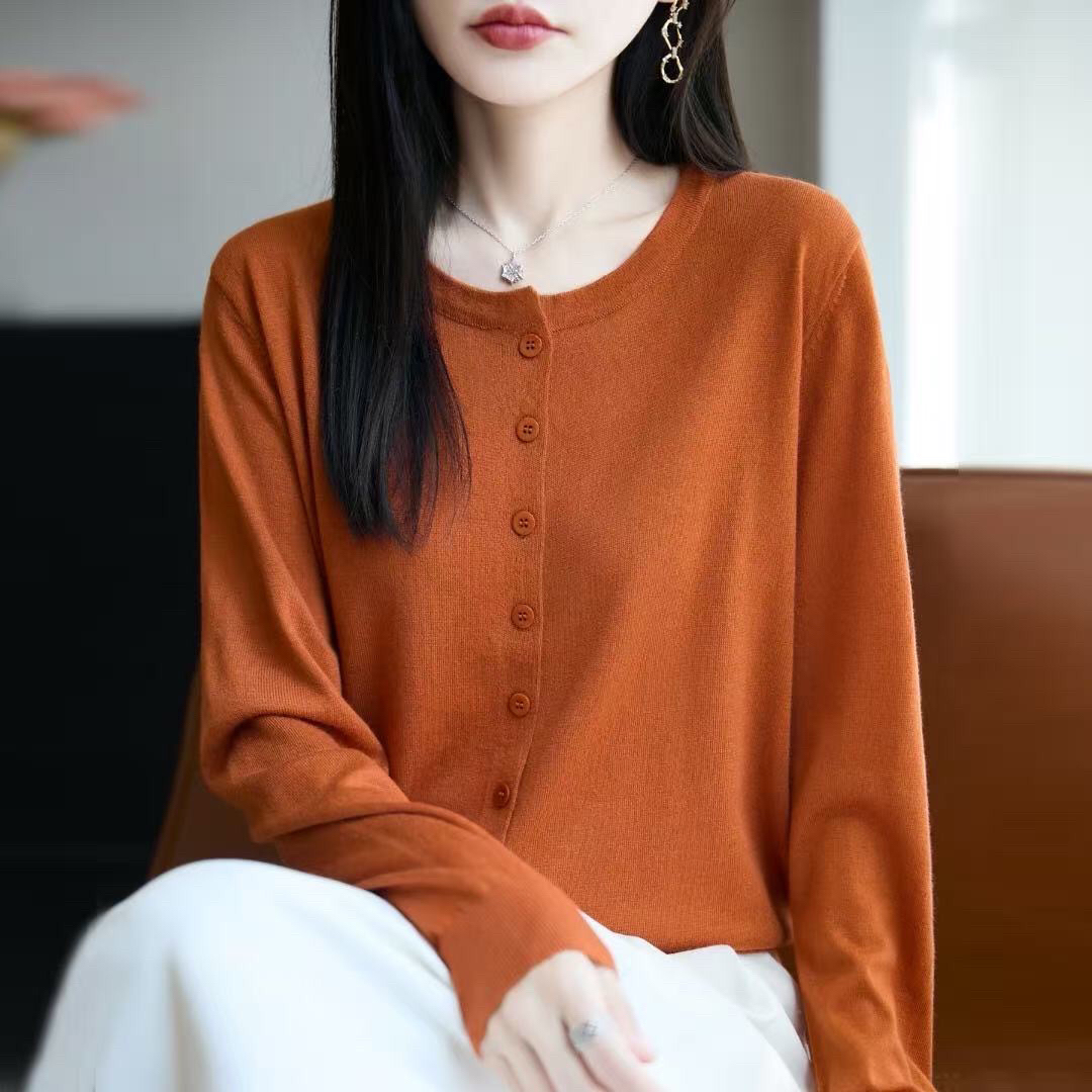 MZ.精纺柔软宽松薄款气质长袖春秋毛针织衫女纯色毛衣圆领D590