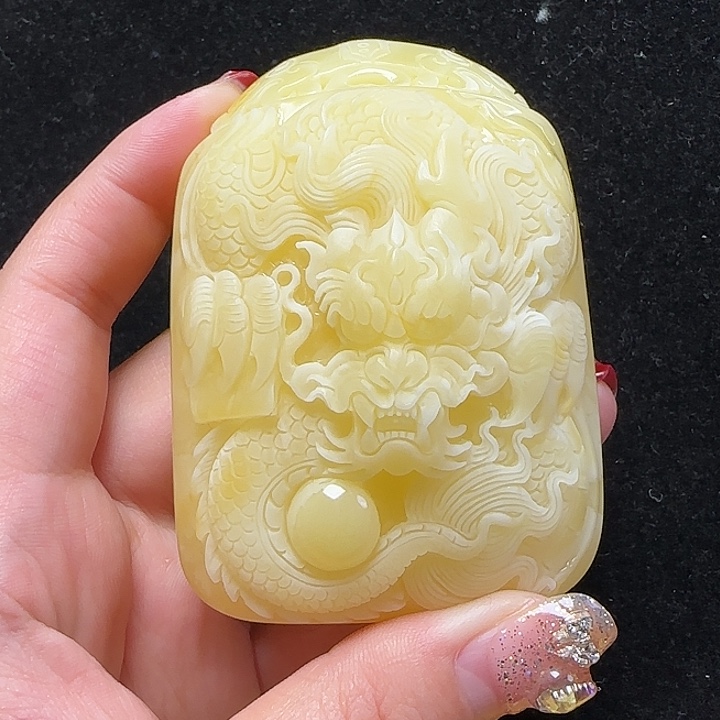 蜜蜡珠宝奇石未镶嵌