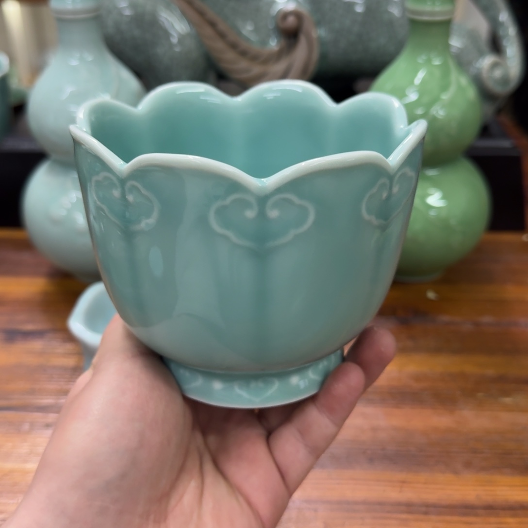 龙泉青瓷茶具微瑕7310