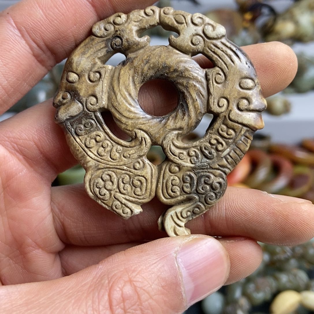 和田玉（糖玉）配饰未镶嵌