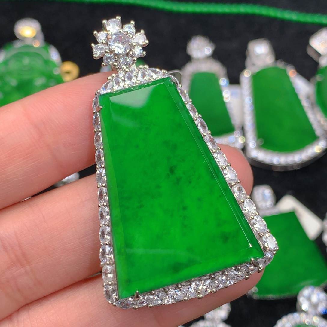 翡翠吊坠(不含链)银S925镶嵌