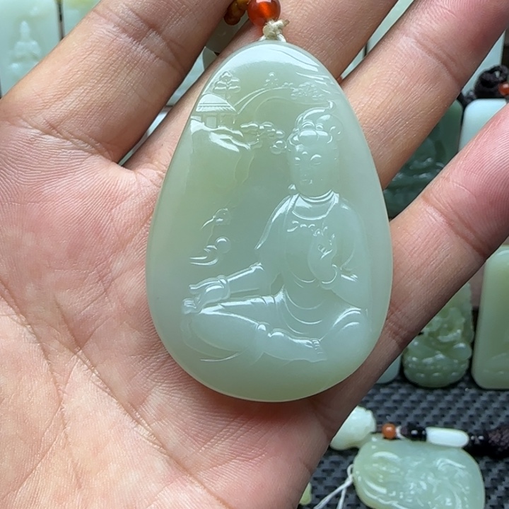 和田玉颈饰未镶嵌