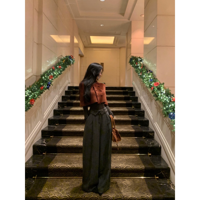 双排扣复古气质针织斗蓬披肩上衣女冬季时尚套装休闲阔腿裤两件套