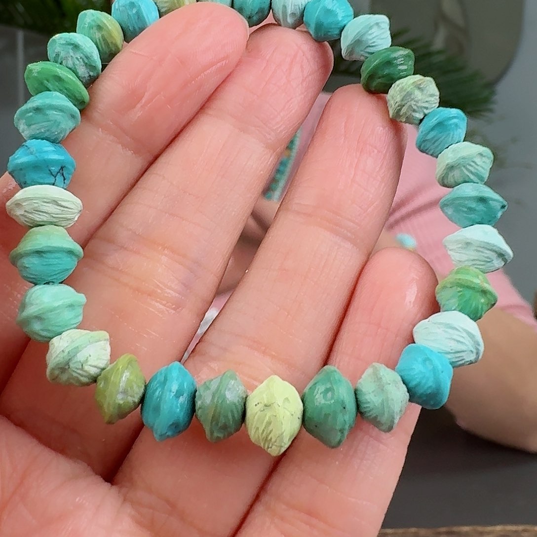 绿松石珠宝奇石未镶嵌